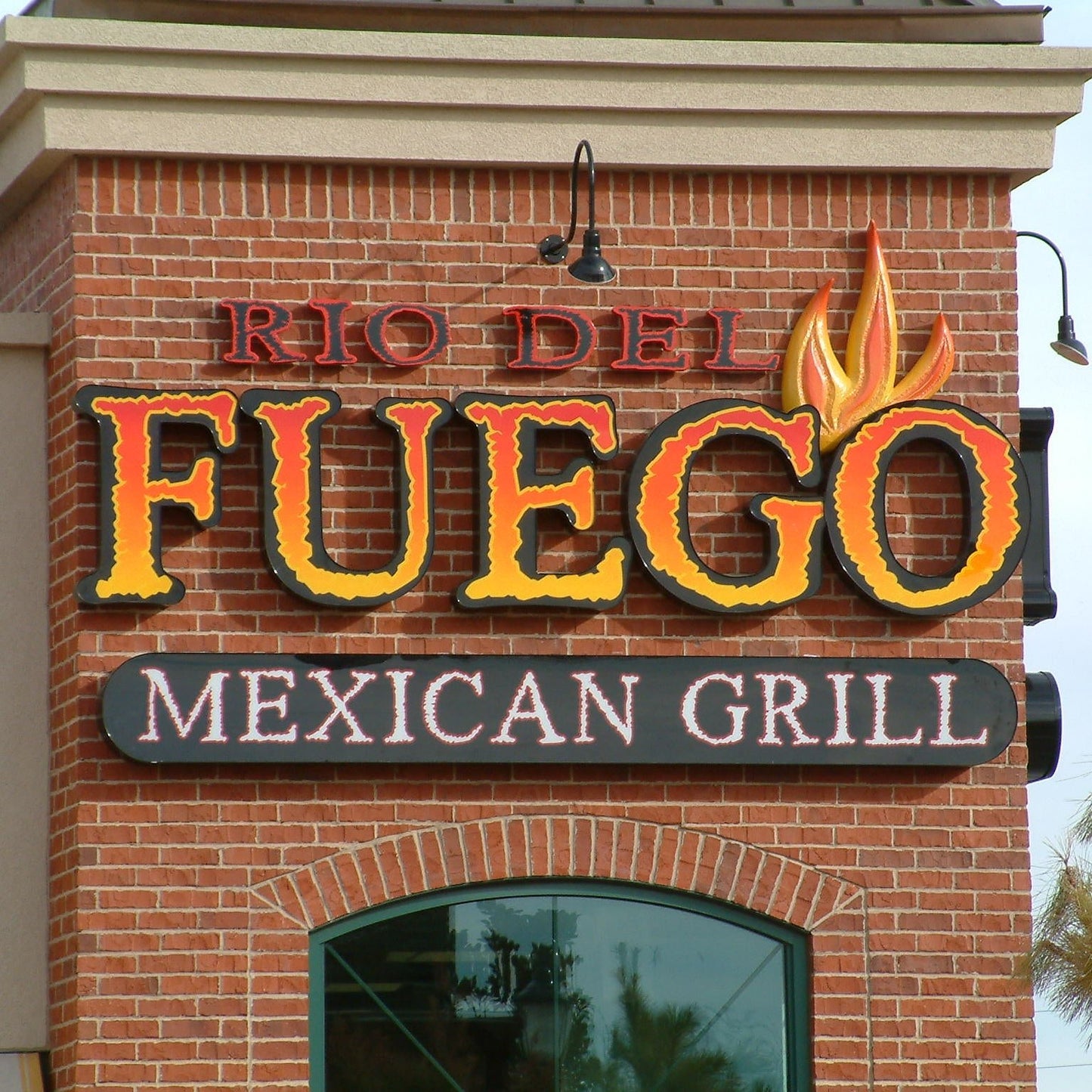 Front-Lit Letters