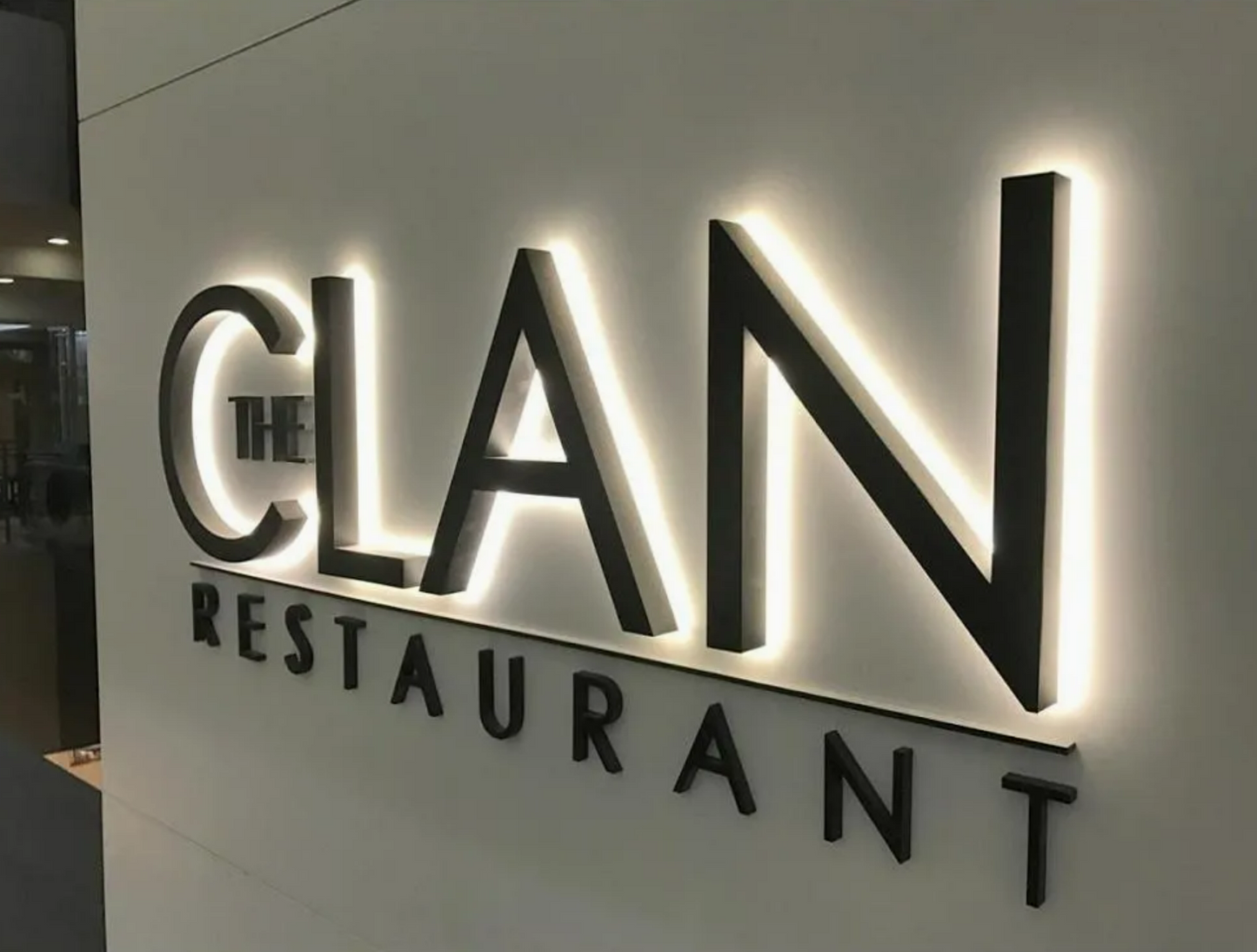 Back-Lit Letters (Halo-Lit Letters)
